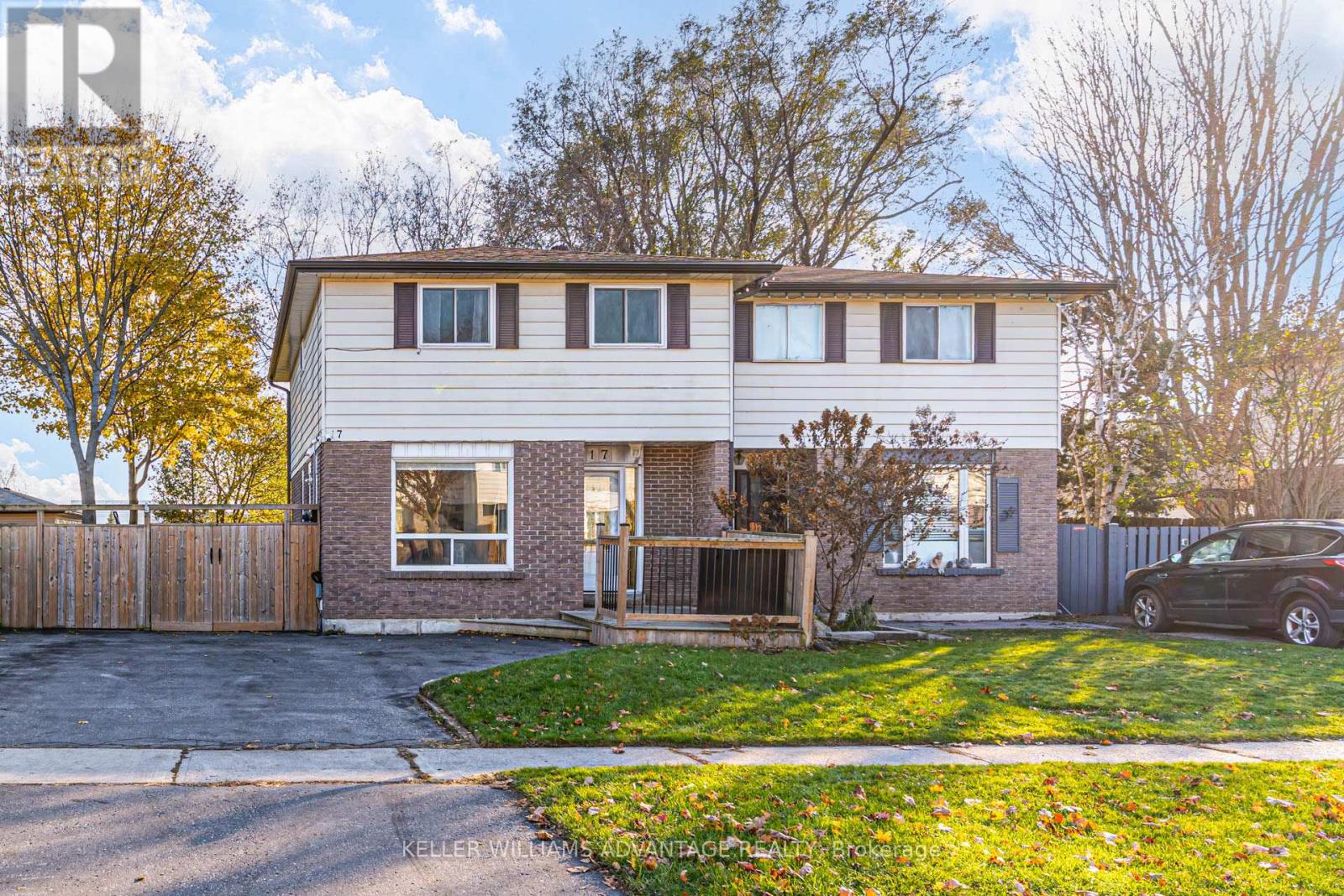 17 LOSCOMBE DRIVE, Clarington, Ontario