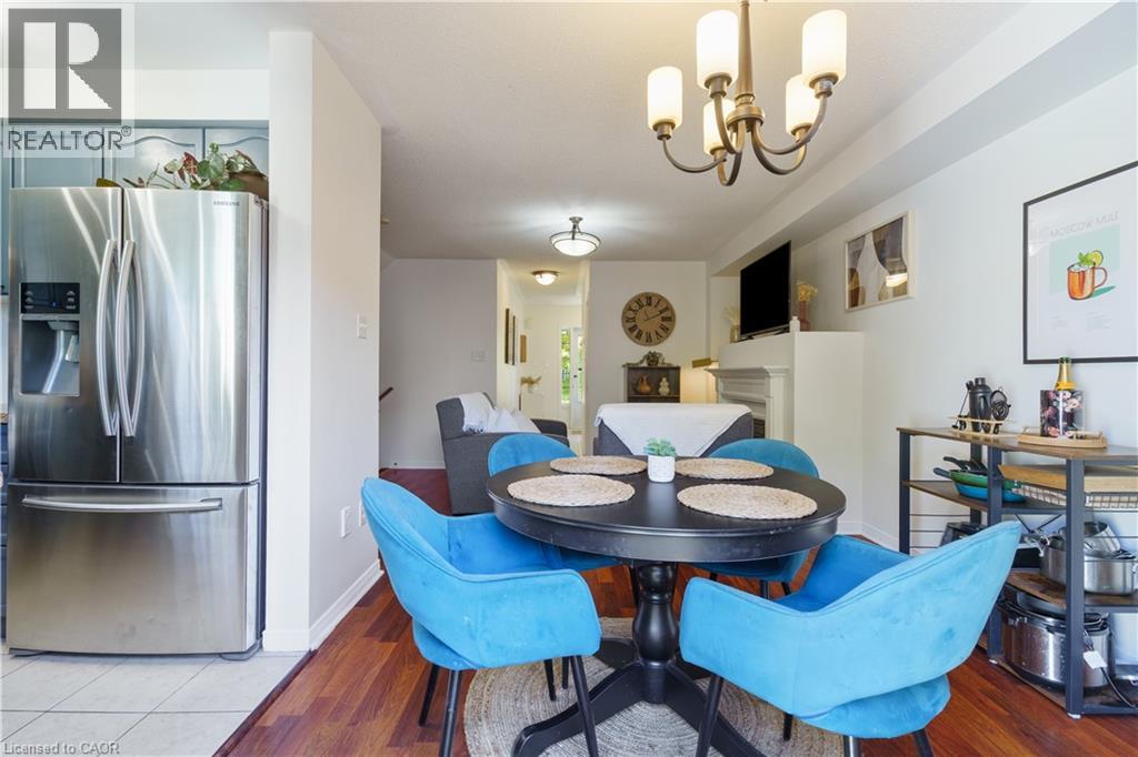 14 Fox Run, Waterdown, Ontario  L0R 2H8 - Photo 16 - 40775463