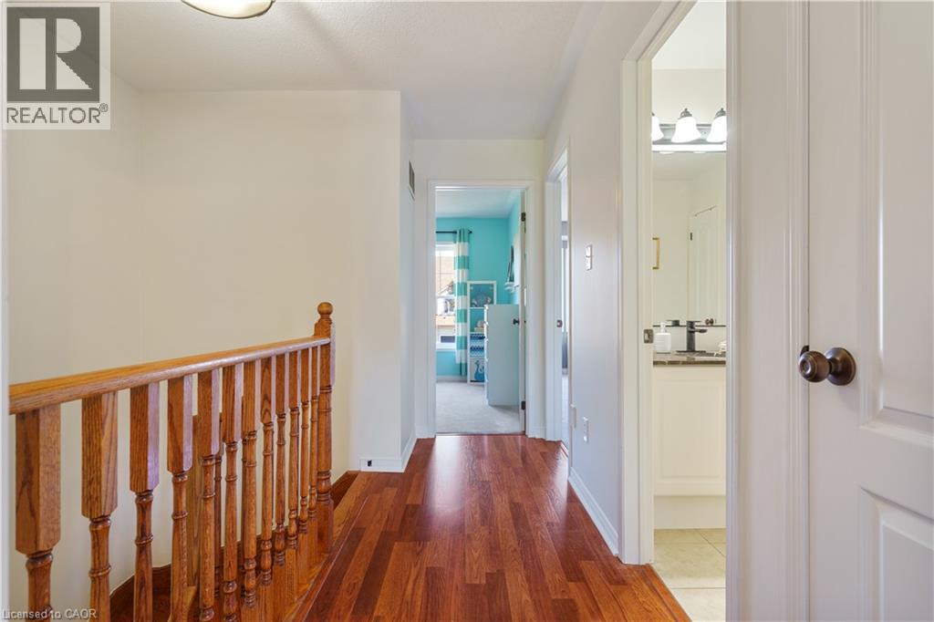 14 Fox Run, Waterdown, Ontario  L0R 2H8 - Photo 35 - 40775463