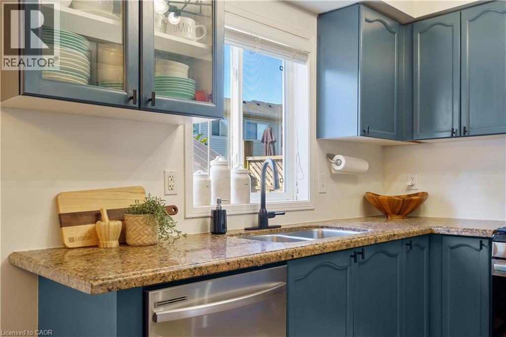 14 Fox Run, Waterdown, Ontario  L0R 2H8 - Photo 22 - 40775463