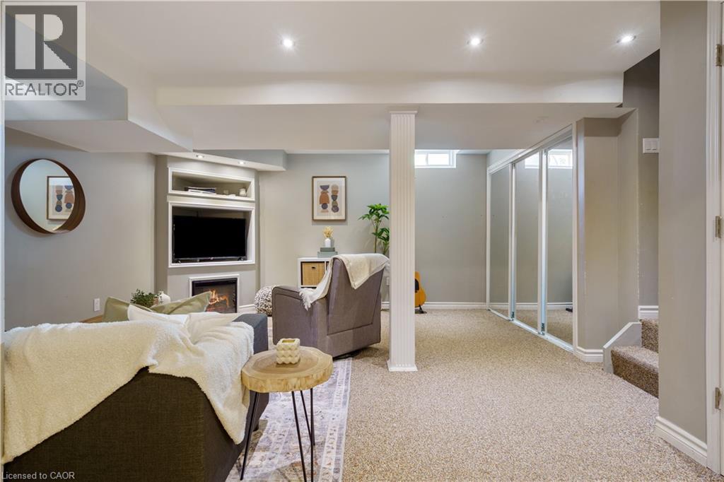 14 Fox Run, Waterdown, Ontario  L0R 2H8 - Photo 36 - 40775463