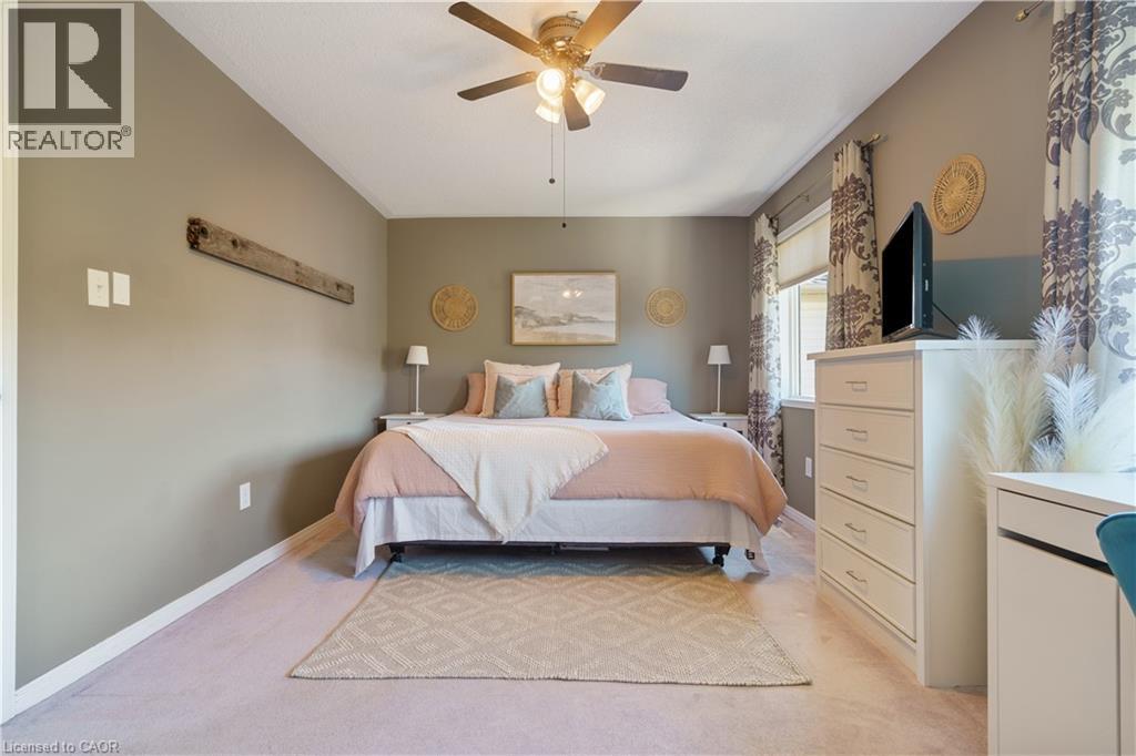 14 Fox Run, Waterdown, Ontario  L0R 2H8 - Photo 33 - 40775463