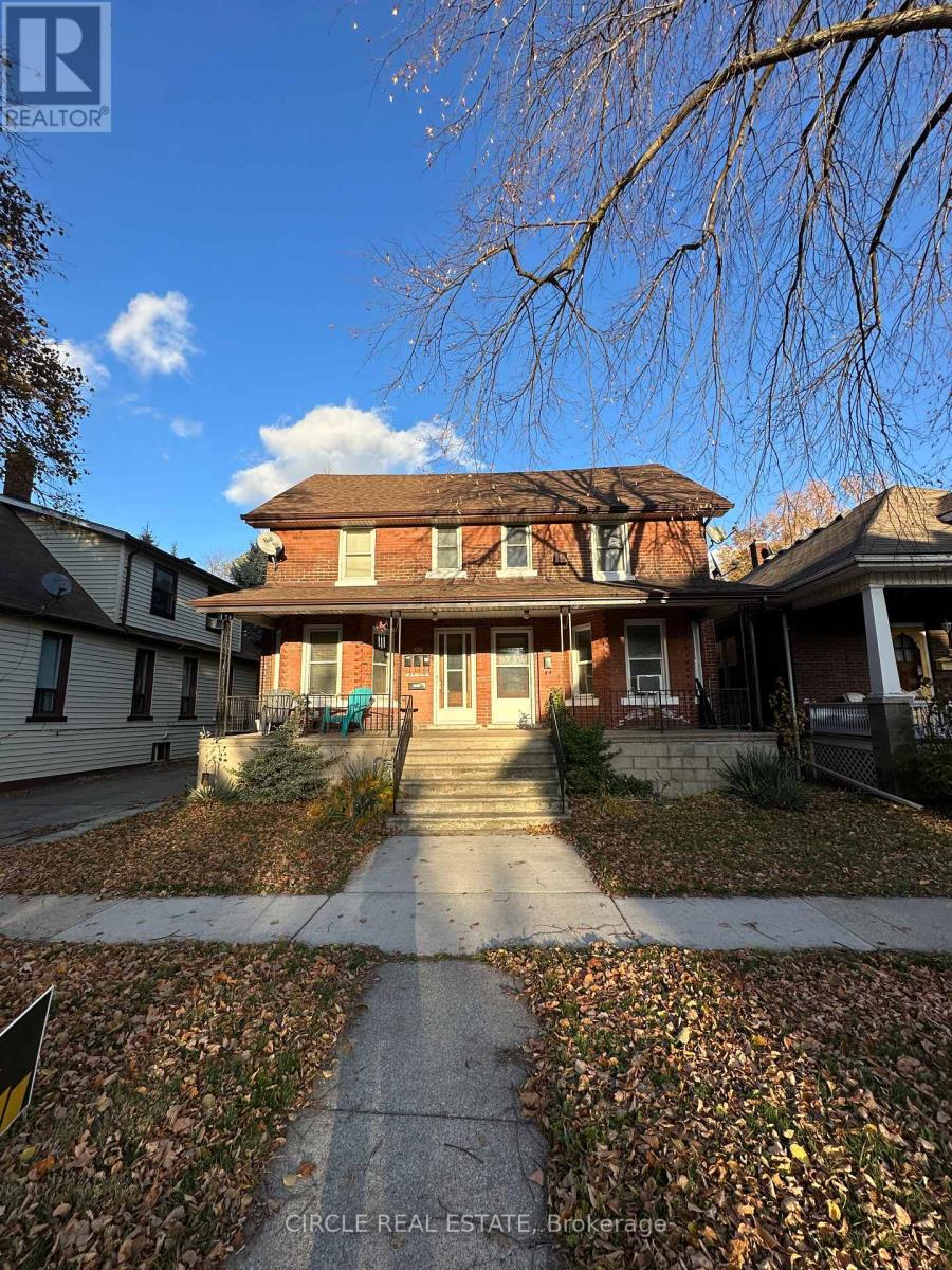 202-204 Mckay Avenue, Windsor, Ontario  N9B 1Z4 - Photo 3 - X12564062