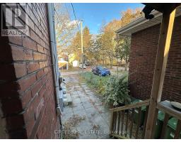 202-204 MCKAY AVENUE, Windsor, Ontario