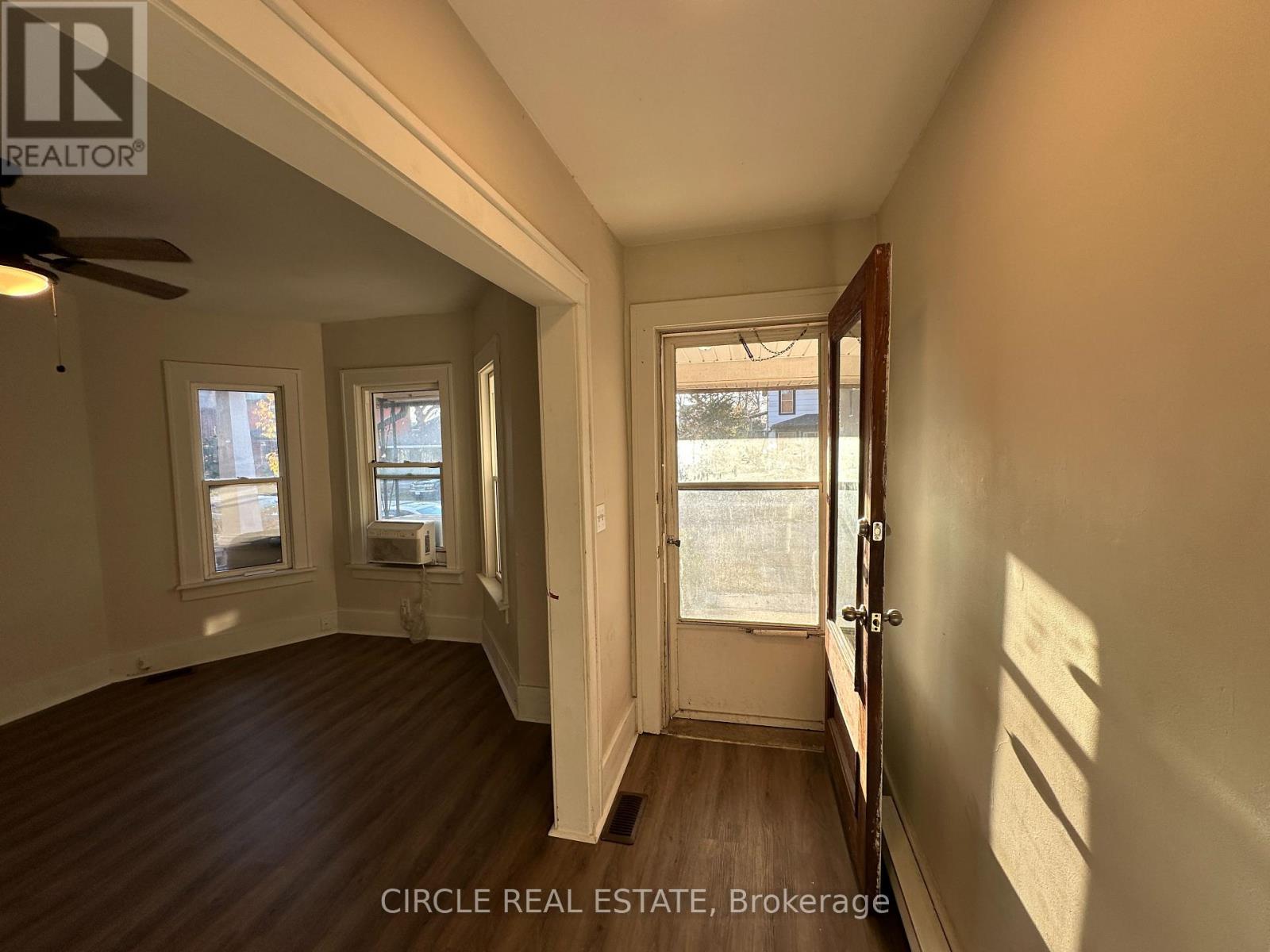 202-204 Mckay Avenue, Windsor, Ontario  N9B 1Z4 - Photo 6 - X12564062