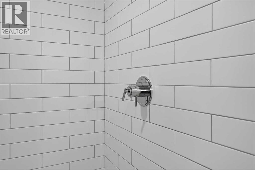 3704 58 Avenue Sw, Calgary, Alberta  T3E 5H6 - Photo 41 - A2270110