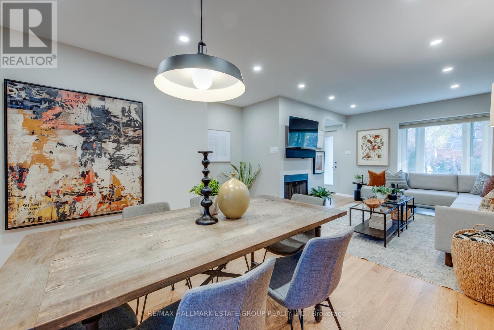 16 Brighton Avenue, Toronto, Ontario  M4M 1P4 - Photo 12 - E12565816