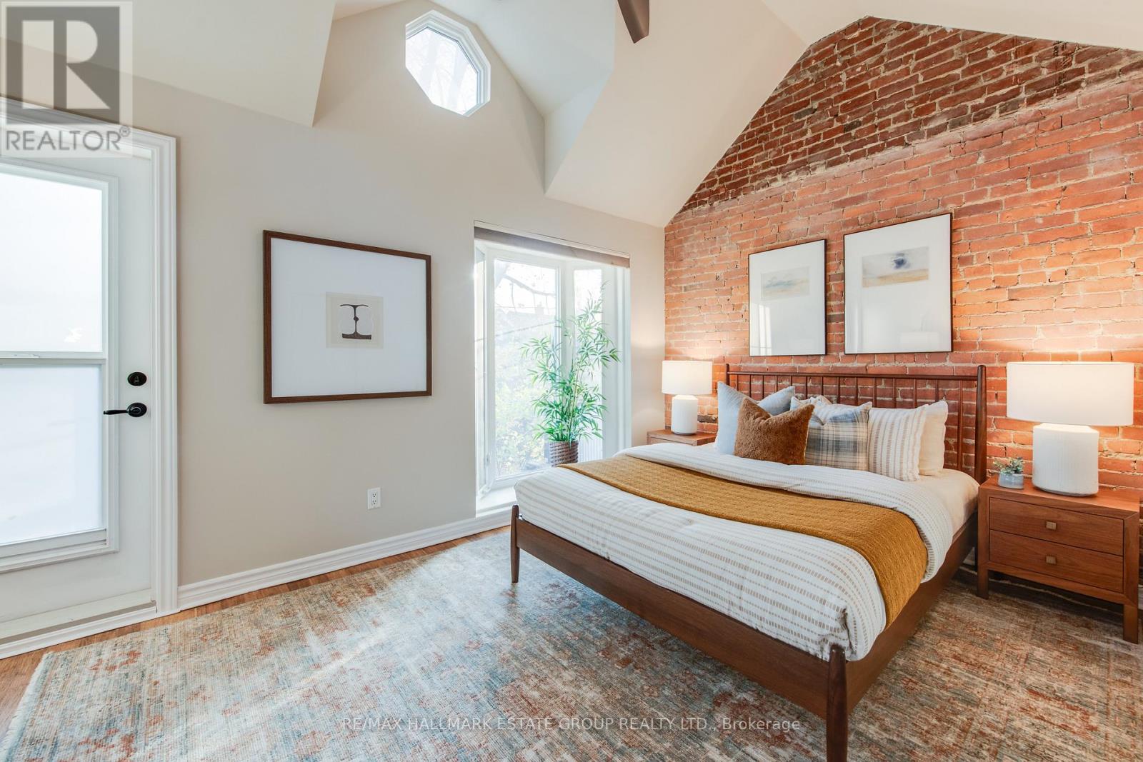 16 Brighton Avenue, Toronto, Ontario  M4M 1P4 - Photo 31 - E12565816