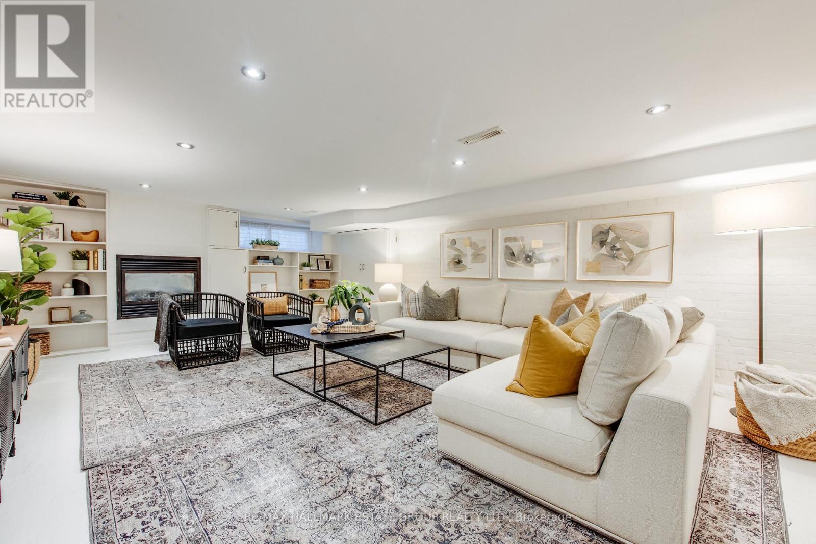 16 Brighton Avenue, Toronto, Ontario  M4M 1P4 - Photo 37 - E12565816