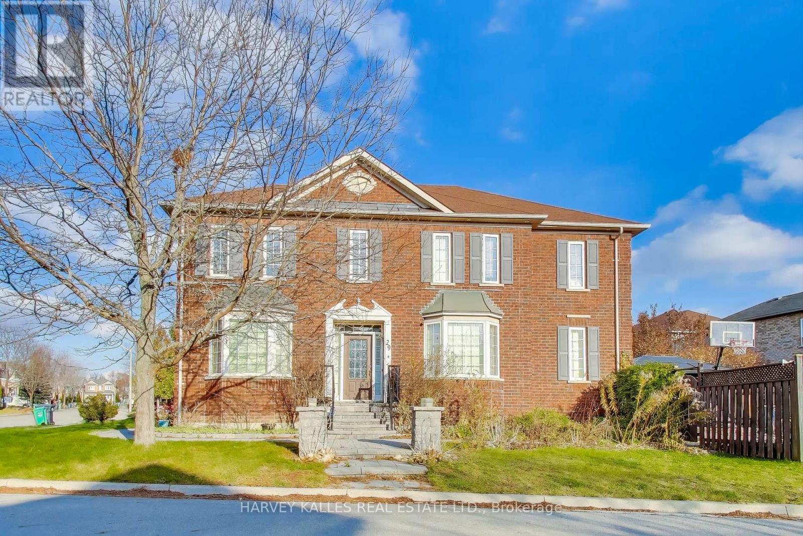 29 NESS ROAD, Brampton, Ontario