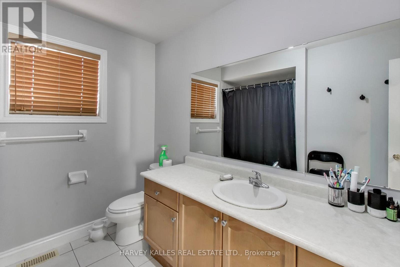 29 Ness Road, Brampton, Ontario L6Y 5N9 - Photo 32 - W12566122