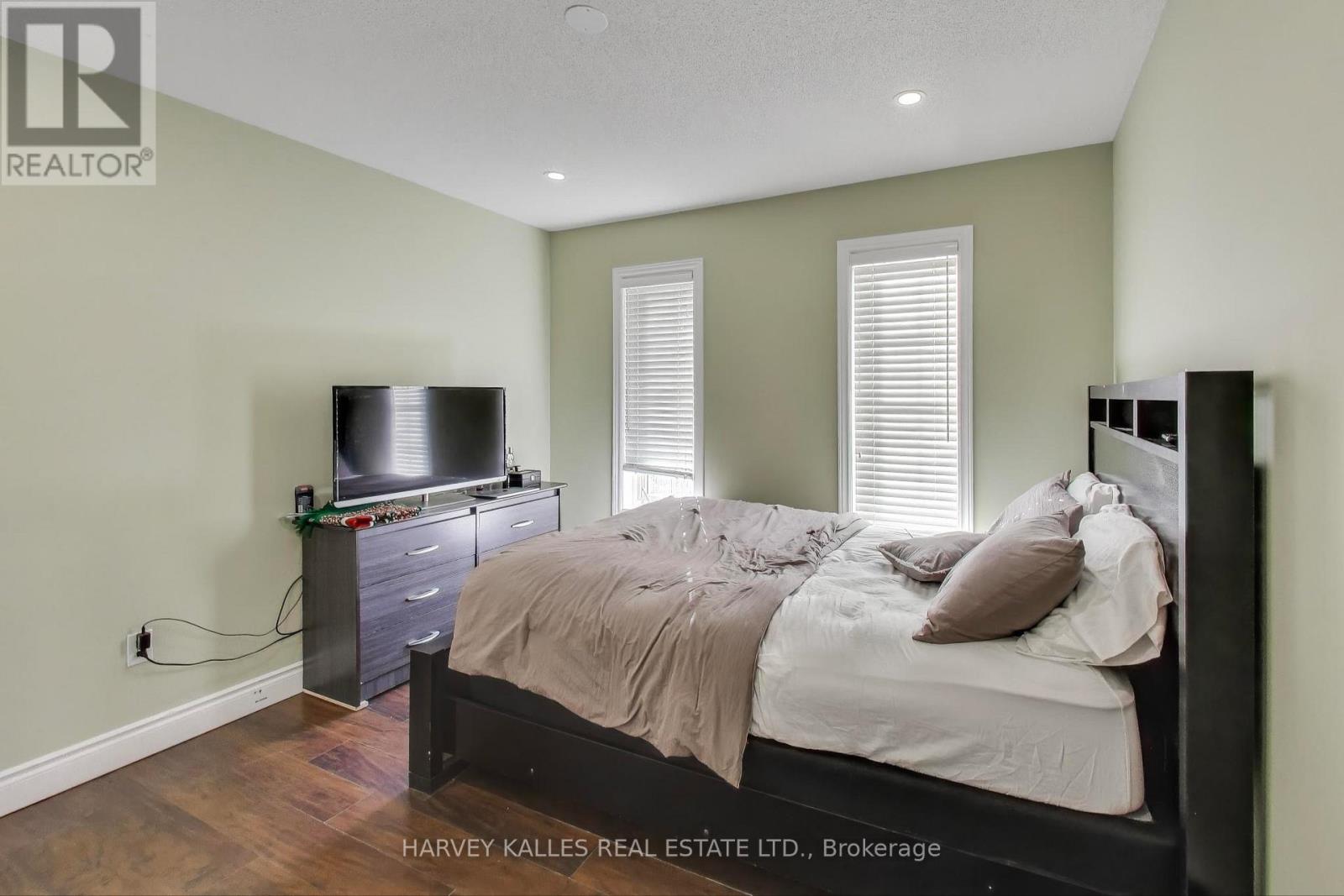 29 Ness Road, Brampton, Ontario L6Y 5N9 - Photo 28 - W12566122