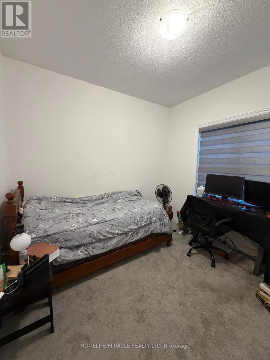 190 Adley Drive, Brockville, Ontario  K6V 7J2 - Photo 6 - X12526836