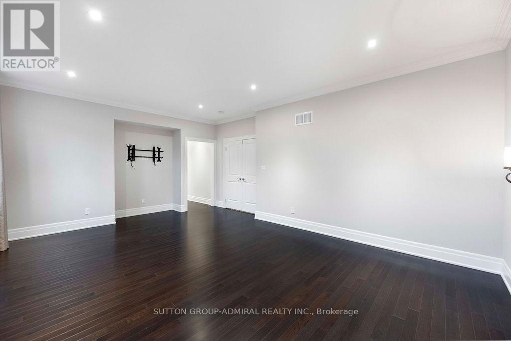 21 Day Lily Crescent, Richmond Hill, Ontario  L4C 0W3 - Photo 24 - N12566682