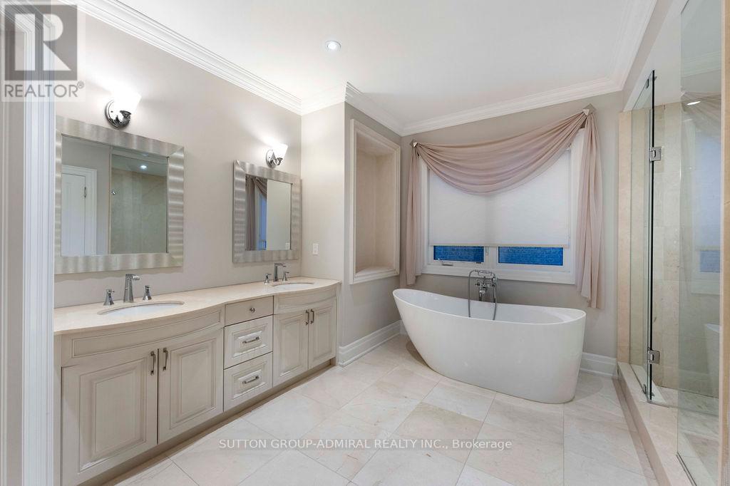 21 Day Lily Crescent, Richmond Hill, Ontario  L4C 0W3 - Photo 29 - N12566682