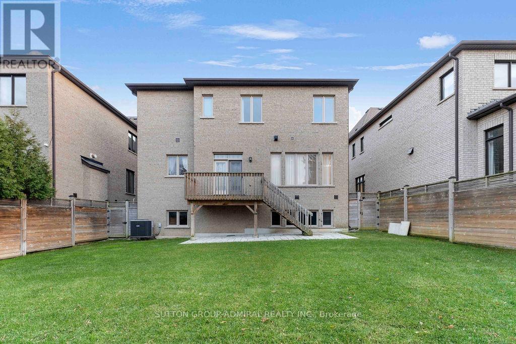 21 Day Lily Crescent, Richmond Hill, Ontario  L4C 0W3 - Photo 4 - N12566682