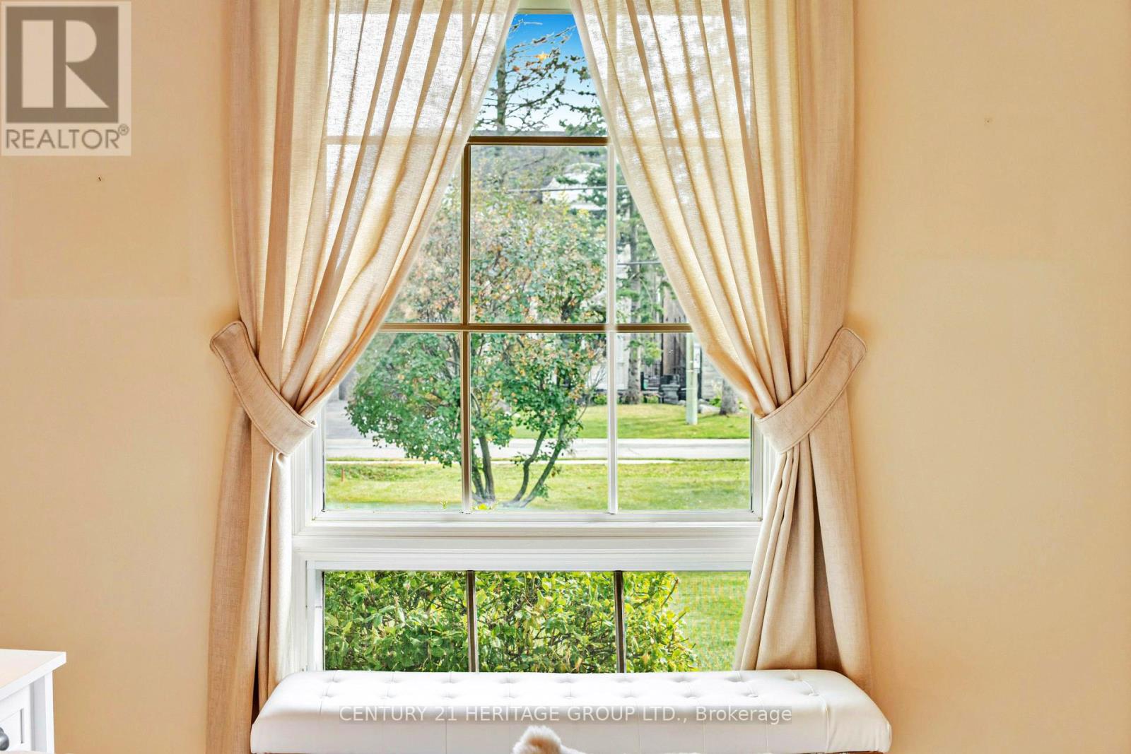 22 Poplar Drive, Richmond Hill, Ontario  L4E 2X6 - Photo 26 - N12566742