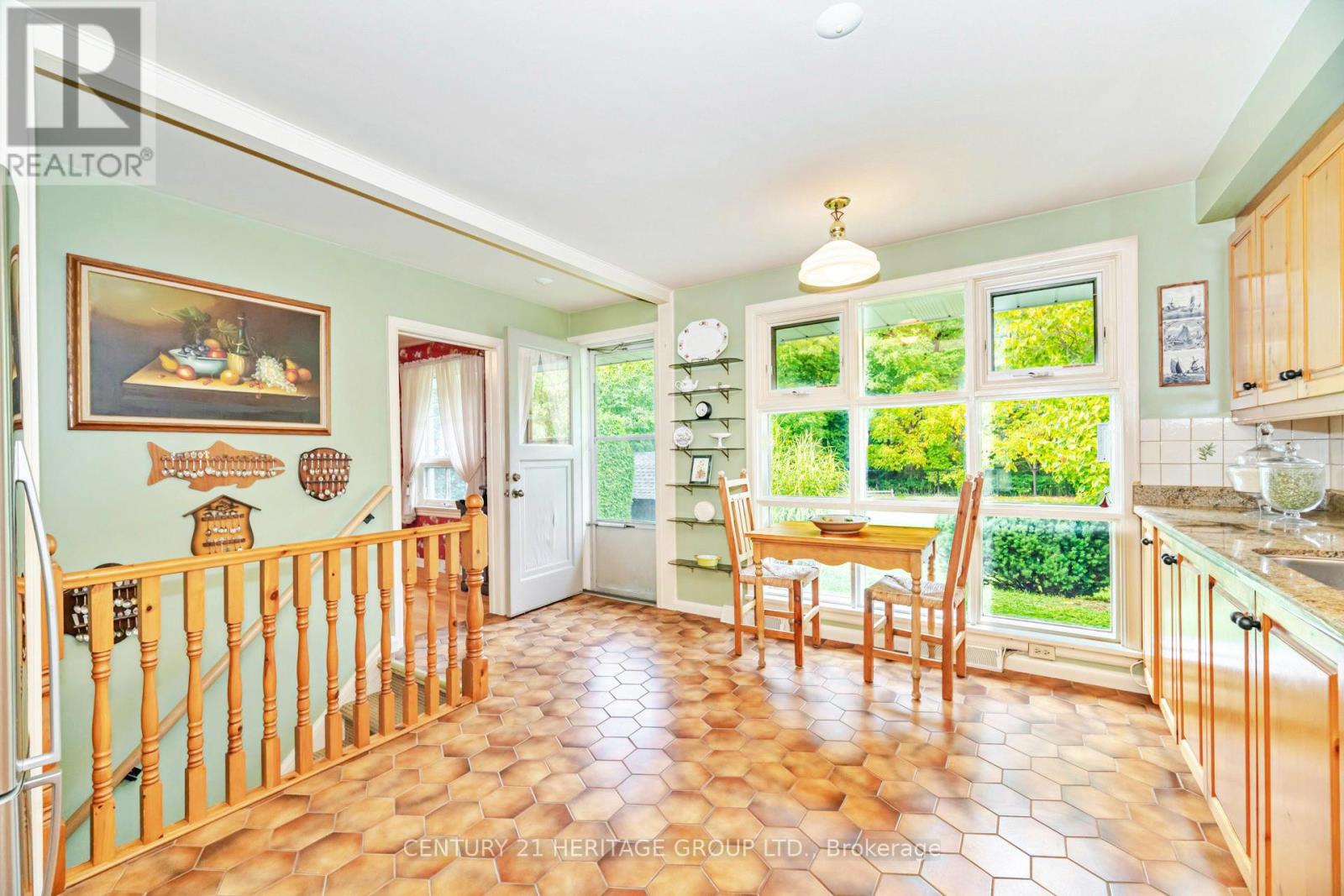 22 Poplar Drive, Richmond Hill, Ontario  L4E 2X6 - Photo 28 - N12566742