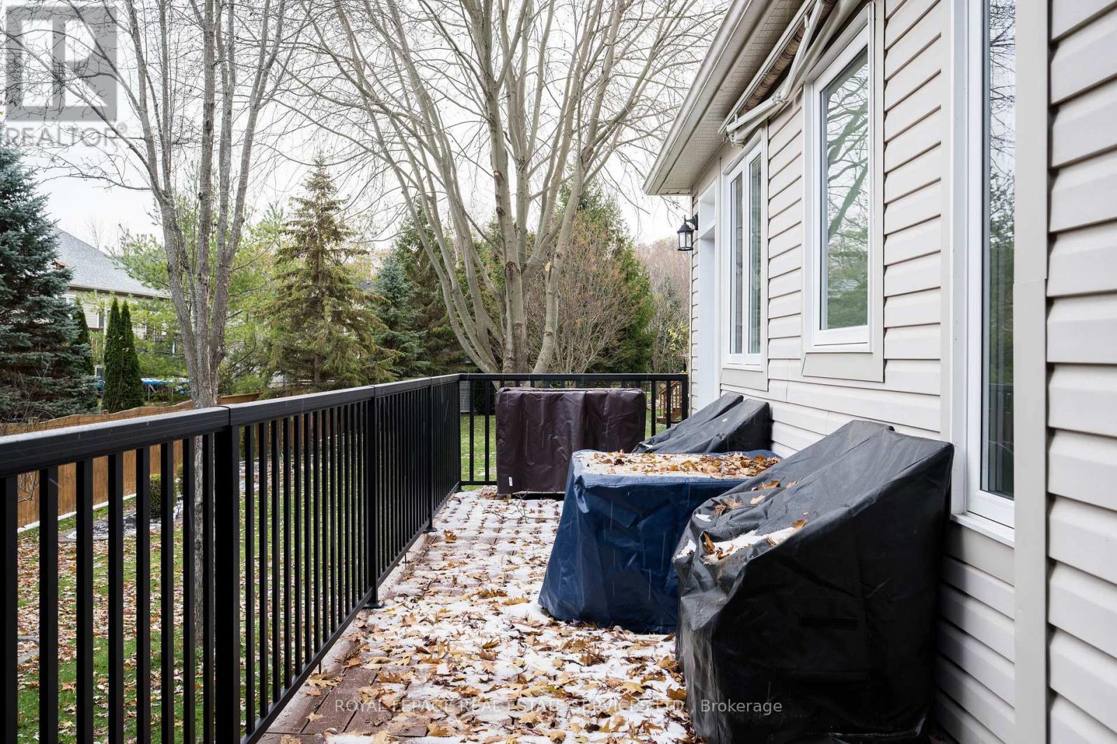 17 Northwood Drive, Wasaga Beach, Ontario  L9Z 3B5 - Photo 44 - S12566660