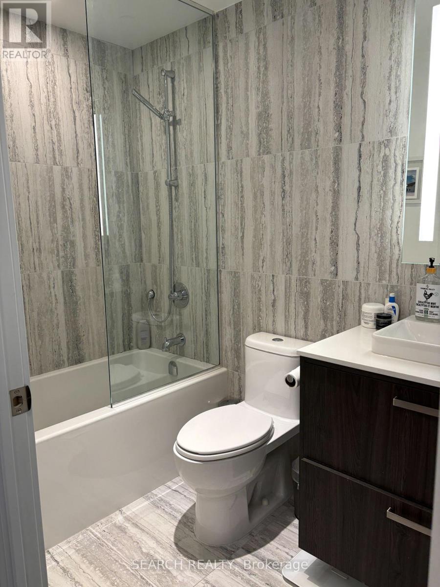 1106 - 480 Front Street, Toronto, Ontario  M5V 0V6 - Photo 3 - C12558448