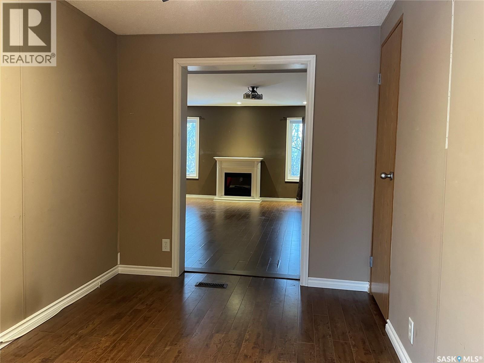 418 7th Street E, Meadow Lake, Saskatchewan  S9X 1J1 - Photo 7 - SK024508