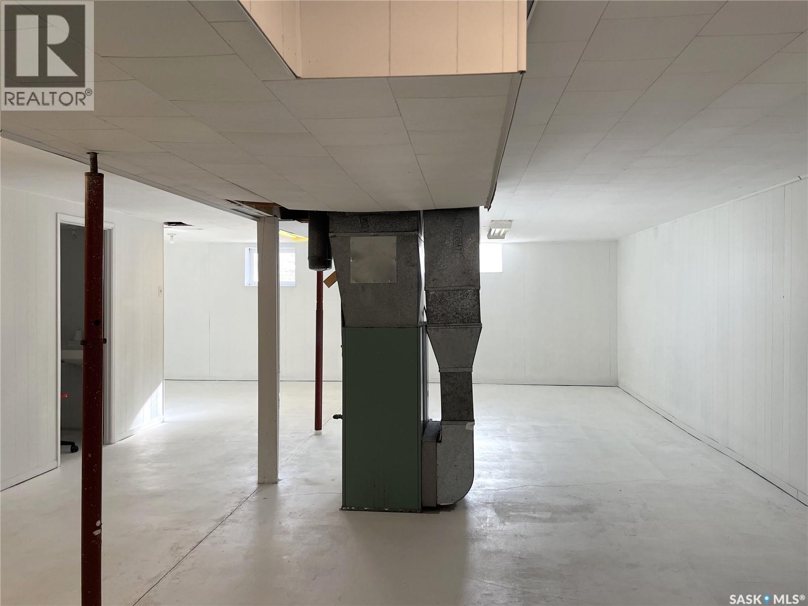 196 3rd Street W, Pierceland, Saskatchewan  S0M 2K0 - Photo 12 - SK024505