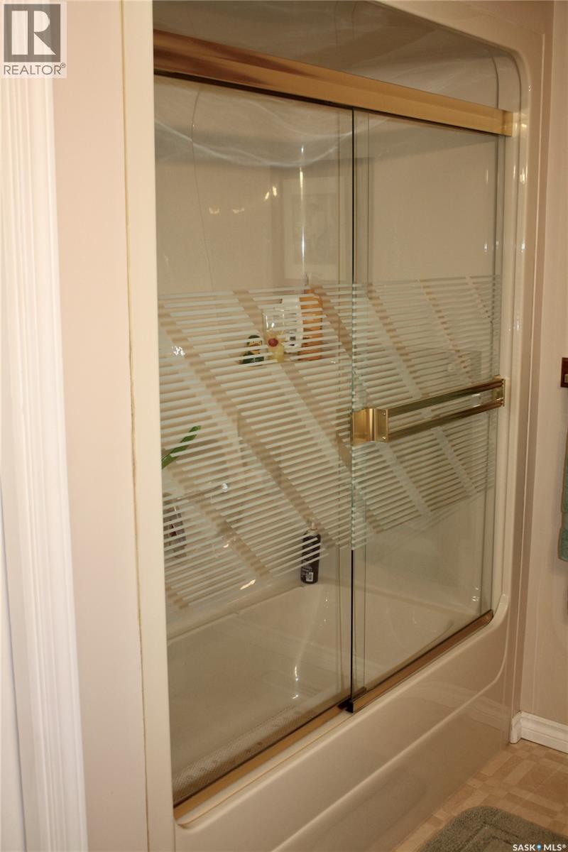 31 Queen Street, Clavet, Saskatchewan  S0K 0Y0 - Photo 22 - SK024497