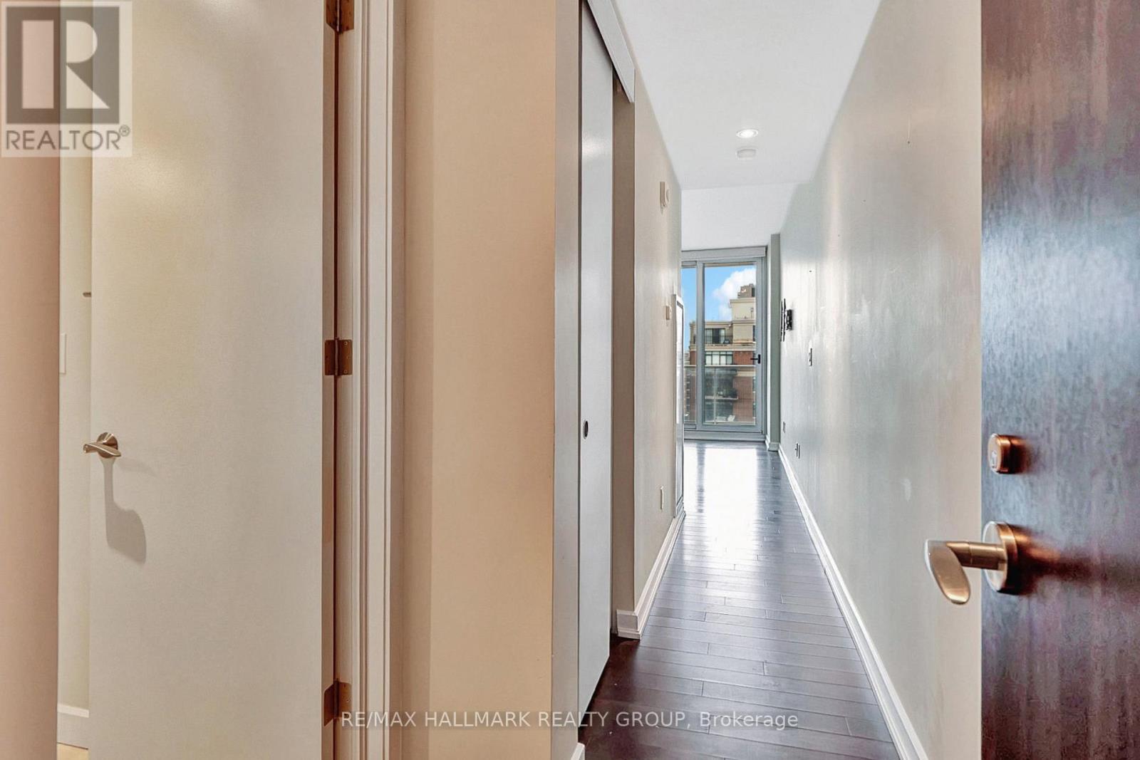 1007 - 300 Lisgar Street, Ottawa, Ontario  K2P 0E2 - Photo 15 - X12550974