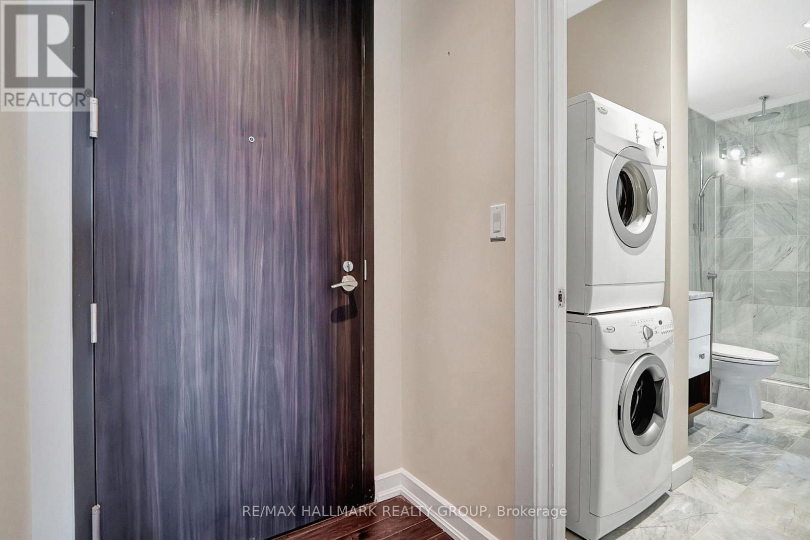 1007 - 300 Lisgar Street, Ottawa, Ontario  K2P 0E2 - Photo 14 - X12550974