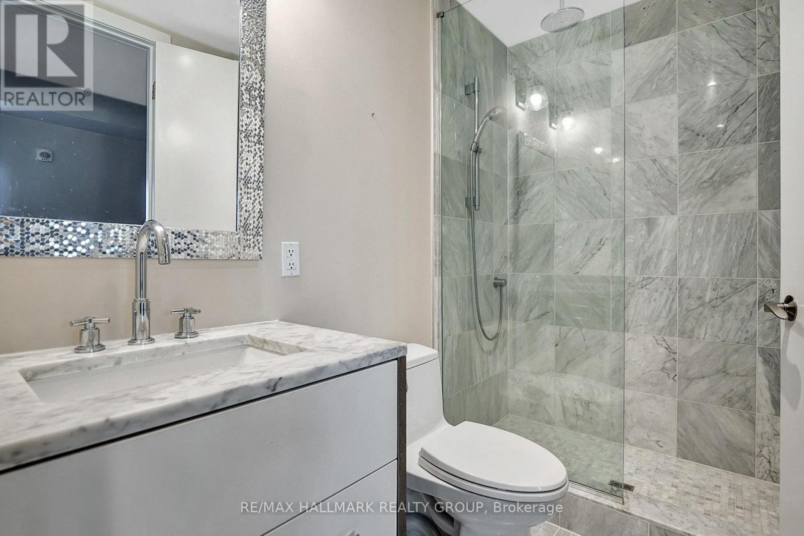 1007 - 300 Lisgar Street, Ottawa, Ontario  K2P 0E2 - Photo 11 - X12550974