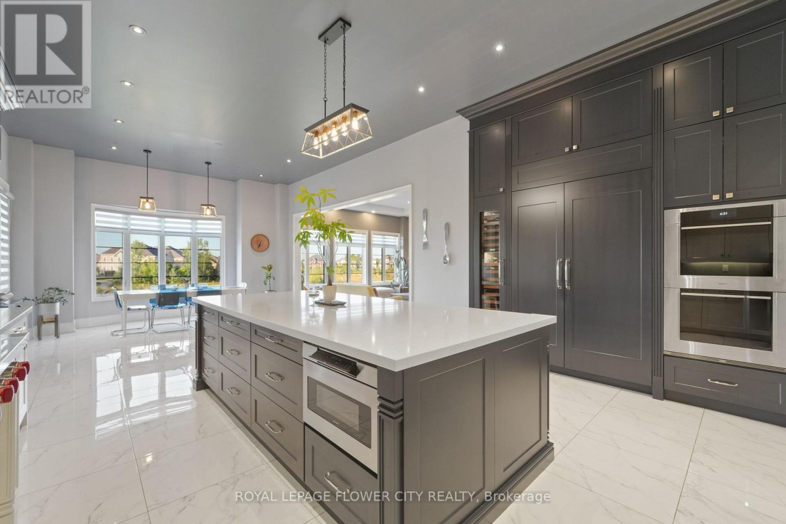 40 Quintette Close, Brampton, Ontario  L6P 4E1 - Photo 15 - W12566708