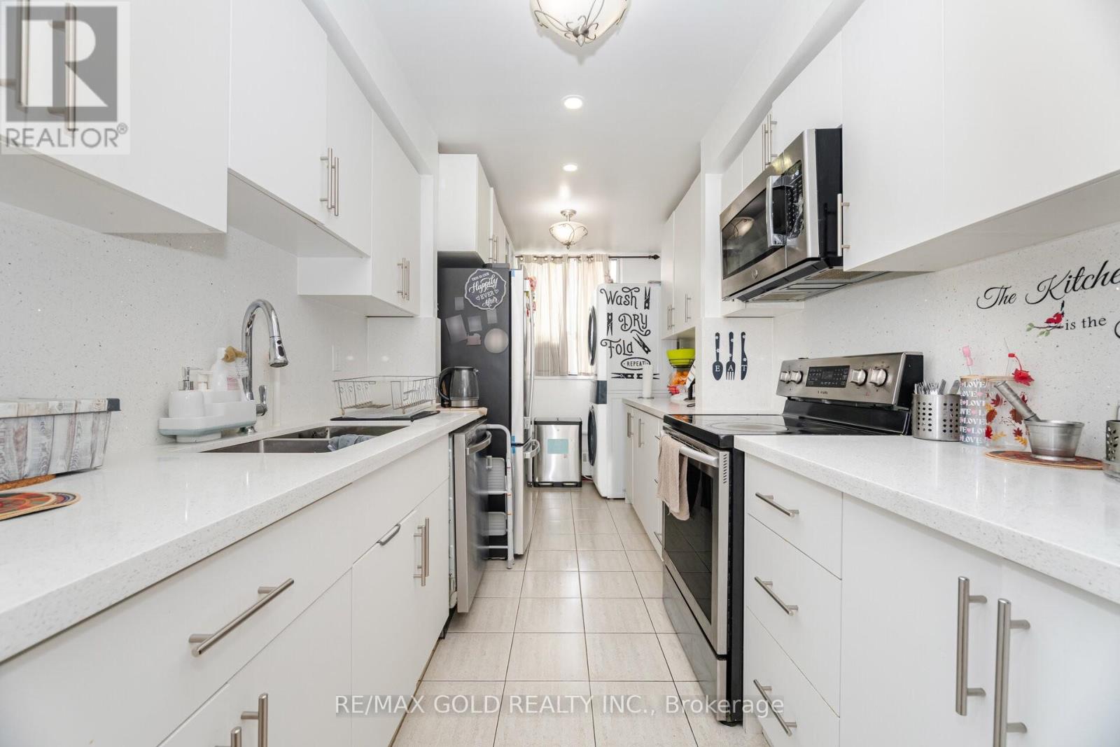 1203 - 1615 Bloor Street, Mississauga, Ontario  L4X 1S2 - Photo 10 - W12566716