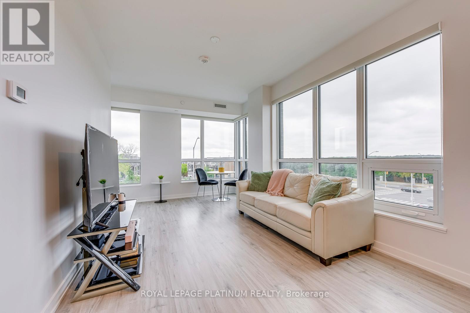 216 - 3005 Pine Glen Road, Oakville, Ontario  L6M 5P5 - Photo 15 - W12566758