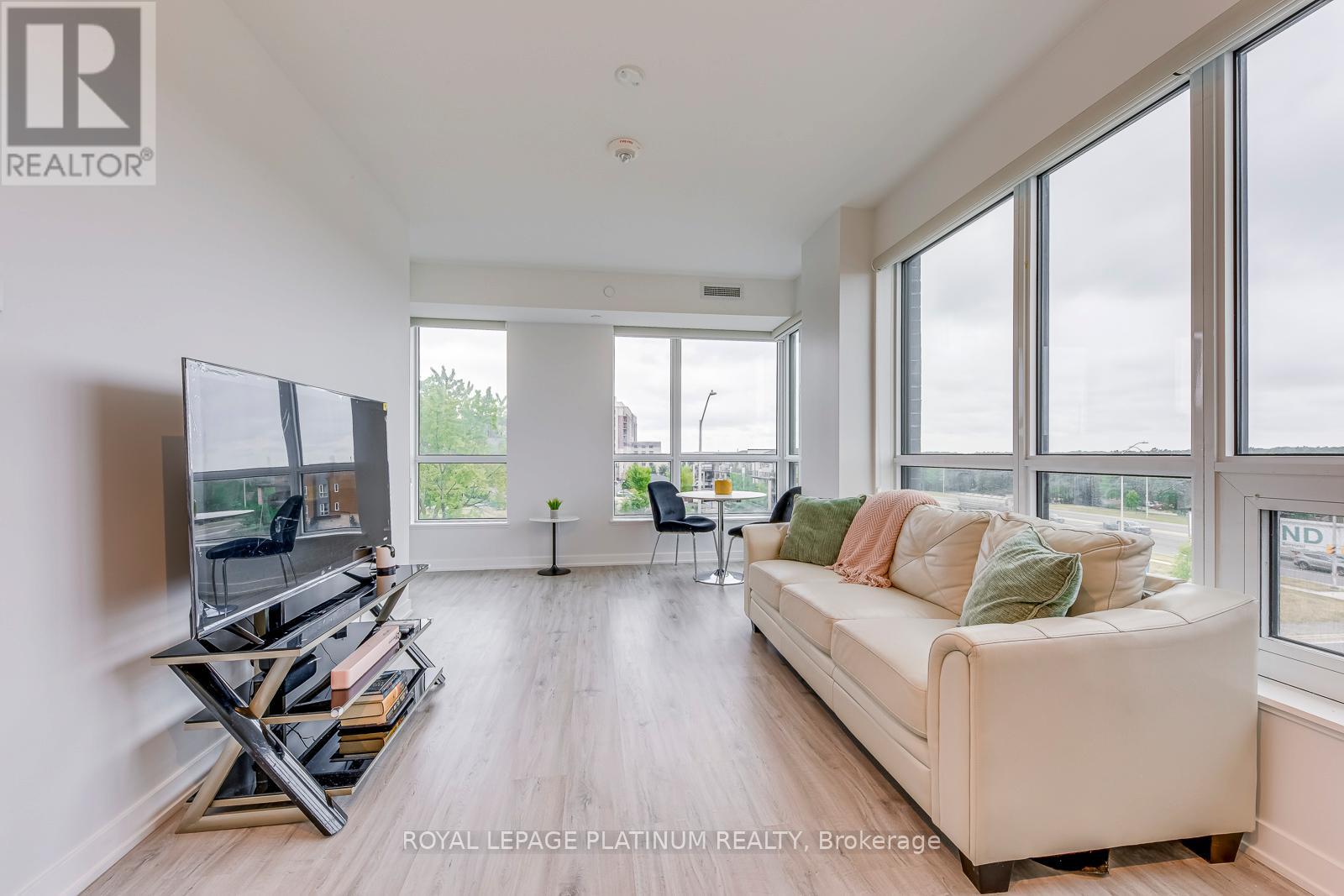 216 - 3005 Pine Glen Road, Oakville, Ontario  L6M 5P5 - Photo 16 - W12566758