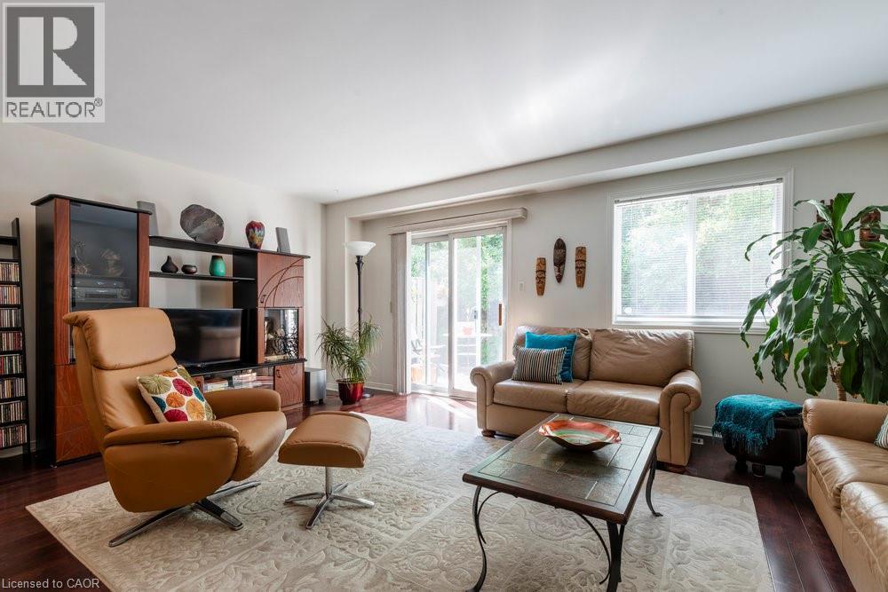 31 Moss Boulevard Unit# 1, Dundas, Ontario  L9H 7A6 - Photo 4 - 40789753