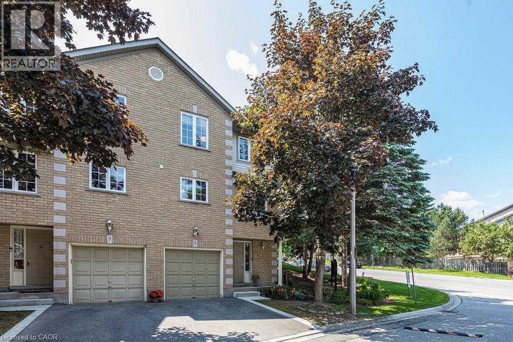 31 Moss Boulevard Unit# 1, Dundas, Ontario  L9H 7A6 - Photo 2 - 40789753