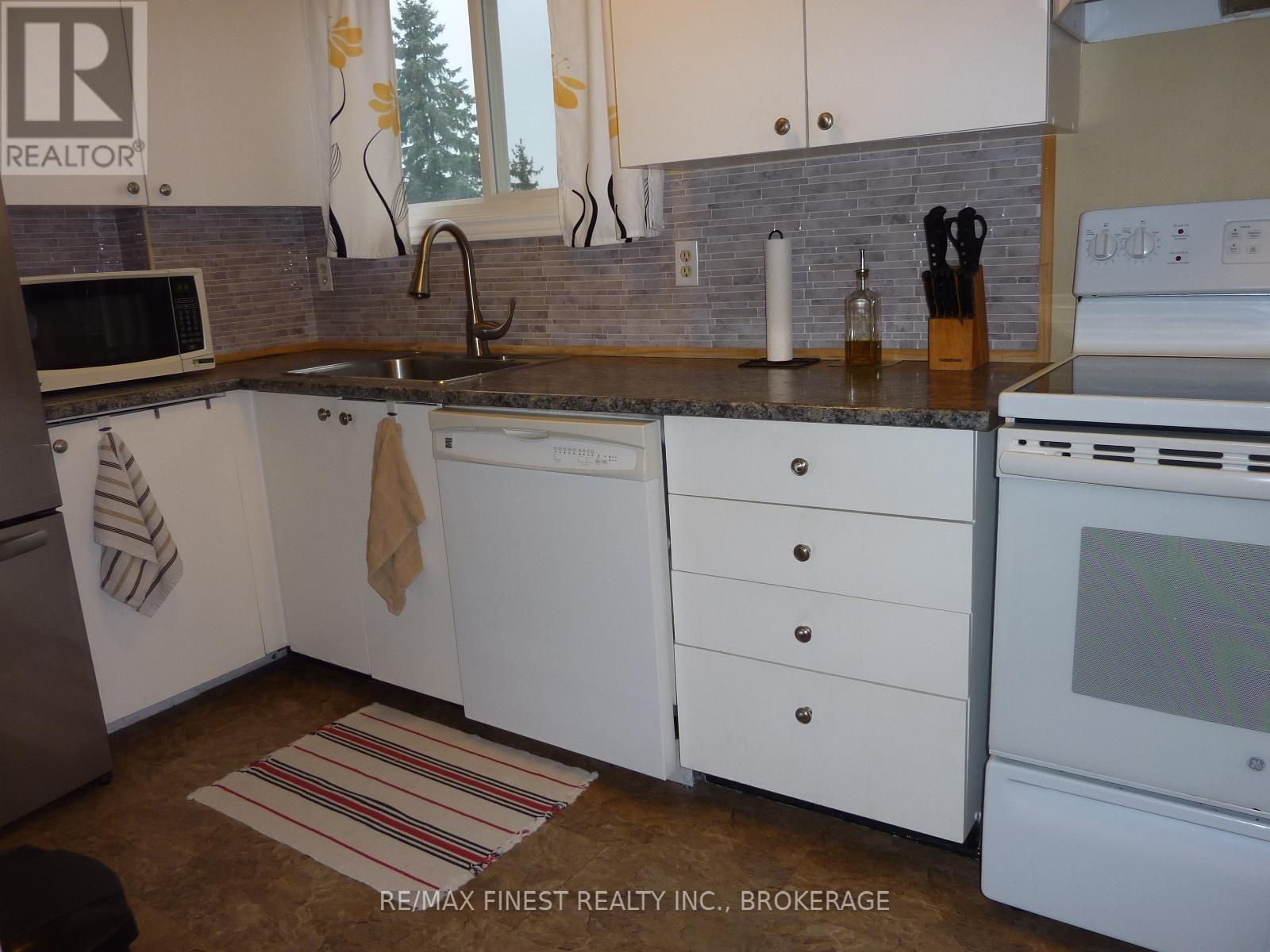 1081 Craig Lane, Kingston, Ontario  K7M 7R3 - Photo 10 - X12567016