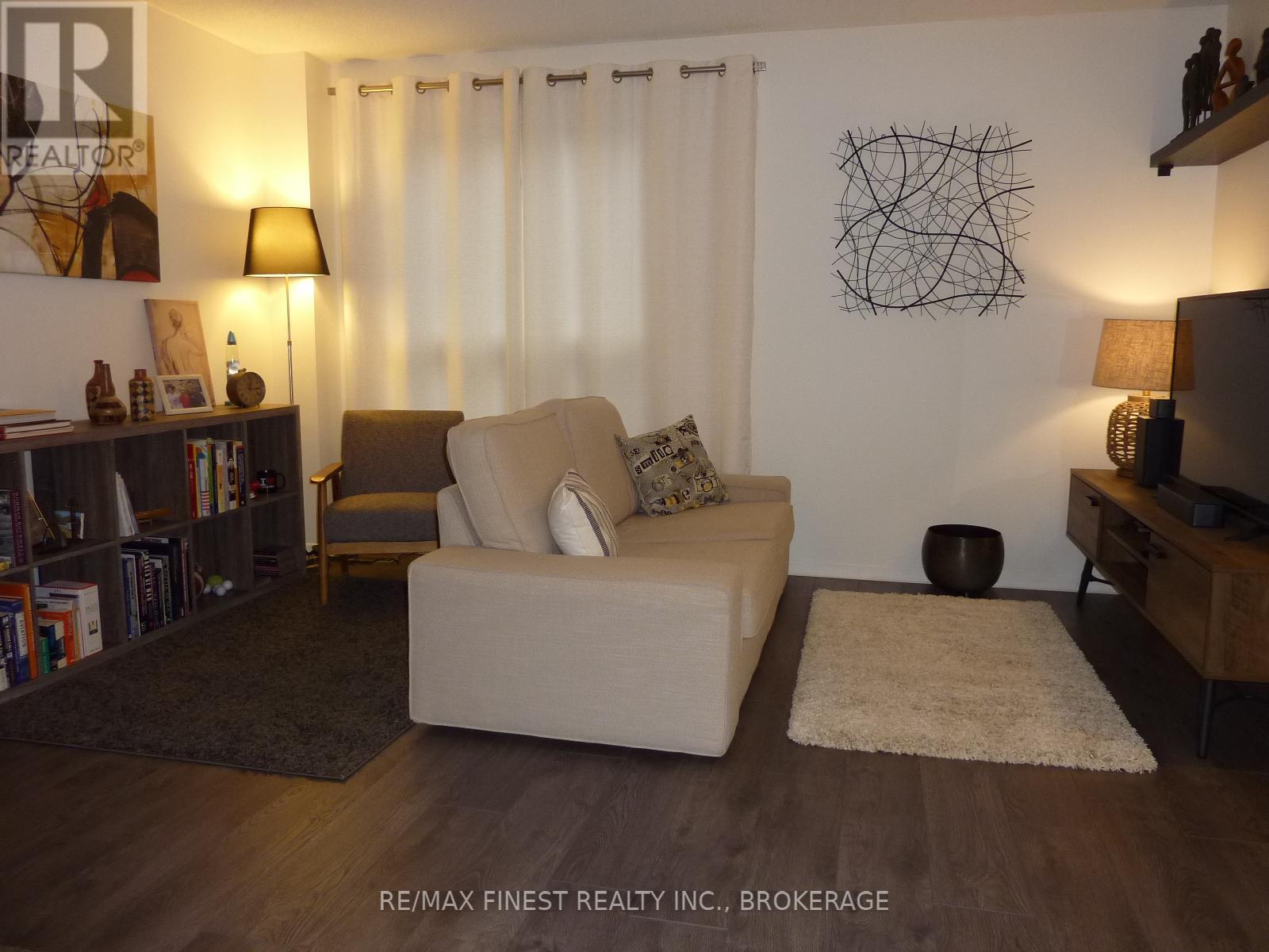 1081 Craig Lane, Kingston, Ontario  K7M 7R3 - Photo 3 - X12567016