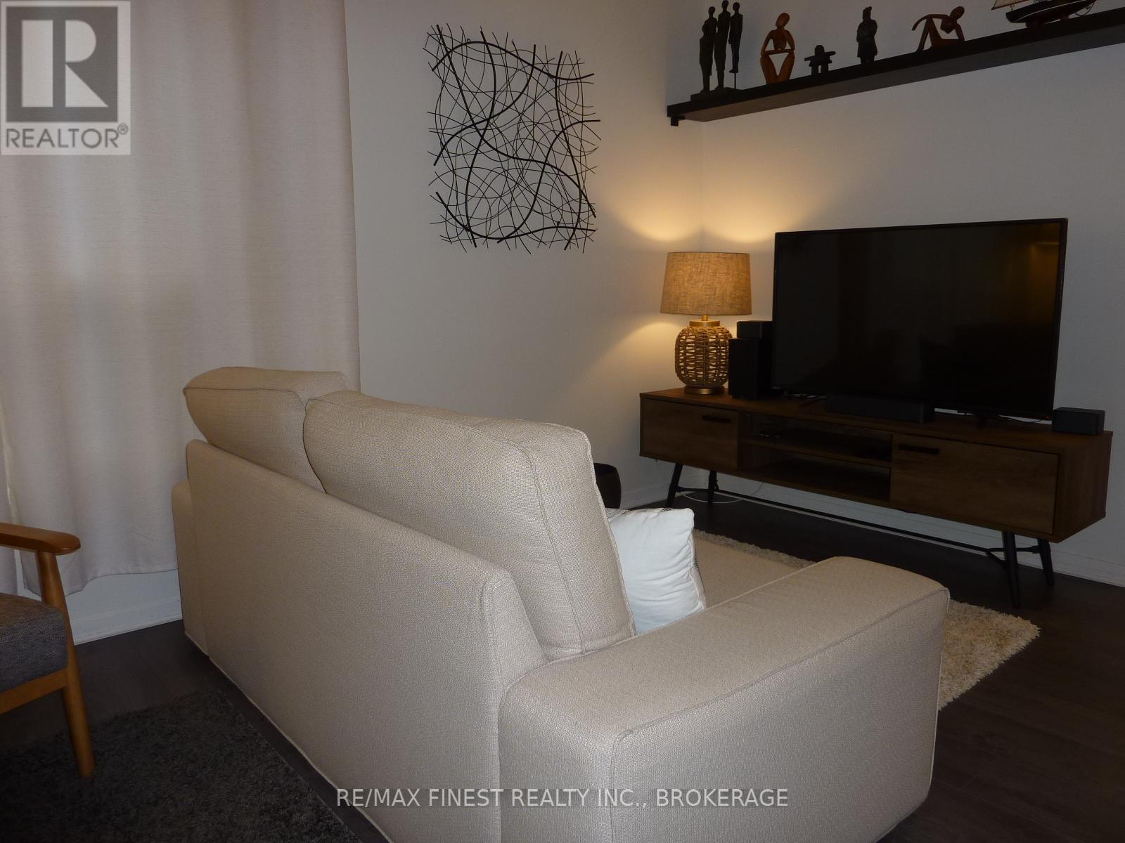 1081 Craig Lane, Kingston, Ontario  K7M 7R3 - Photo 4 - X12567016