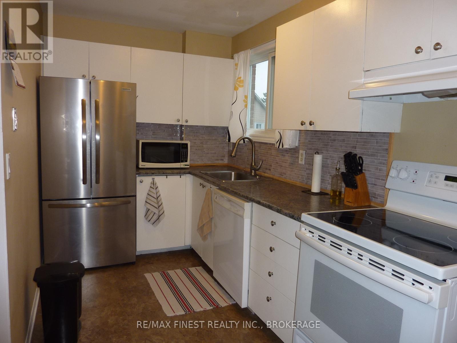 1081 Craig Lane, Kingston, Ontario  K7M 7R3 - Photo 9 - X12567016