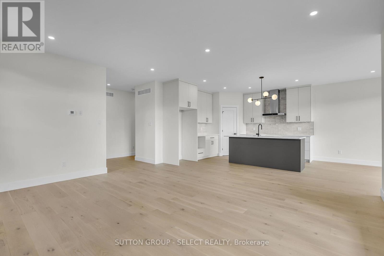 58 Briscoe Crescent, Strathroy-Caradoc, Ontario  N7G 0G3 - Photo 10 - X12566856