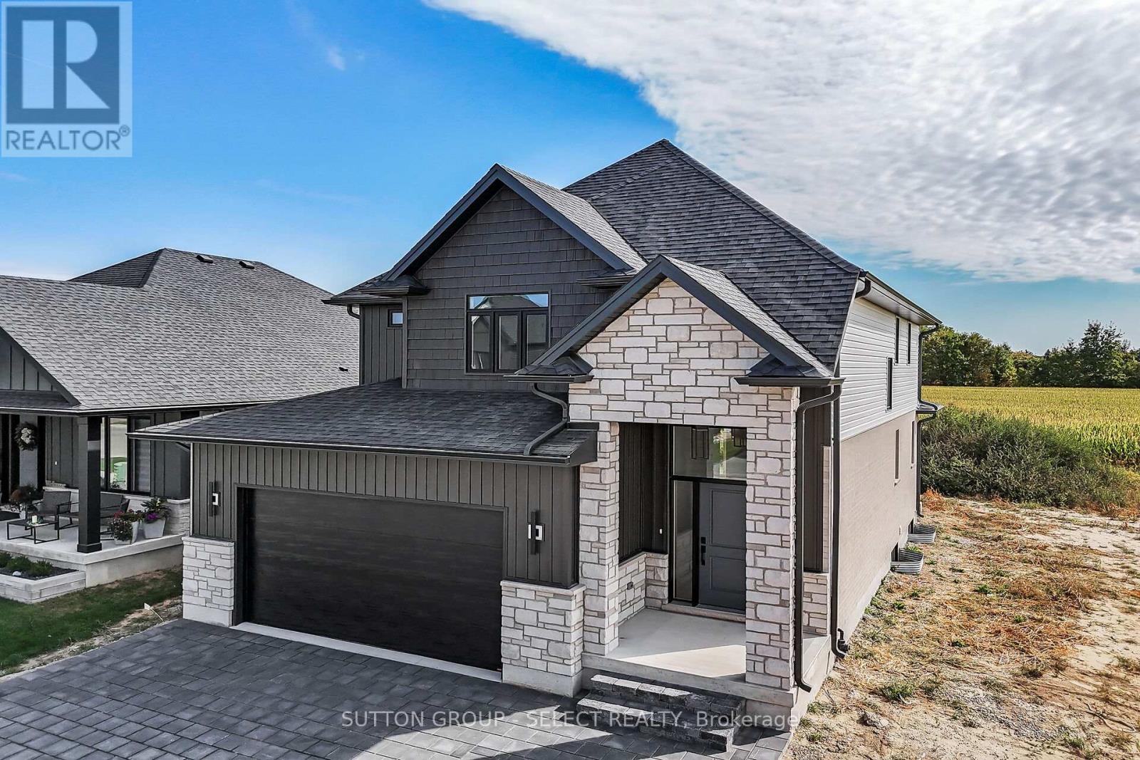 58 Briscoe Crescent, Strathroy-Caradoc, Ontario  N7G 0G3 - Photo 4 - X12566856