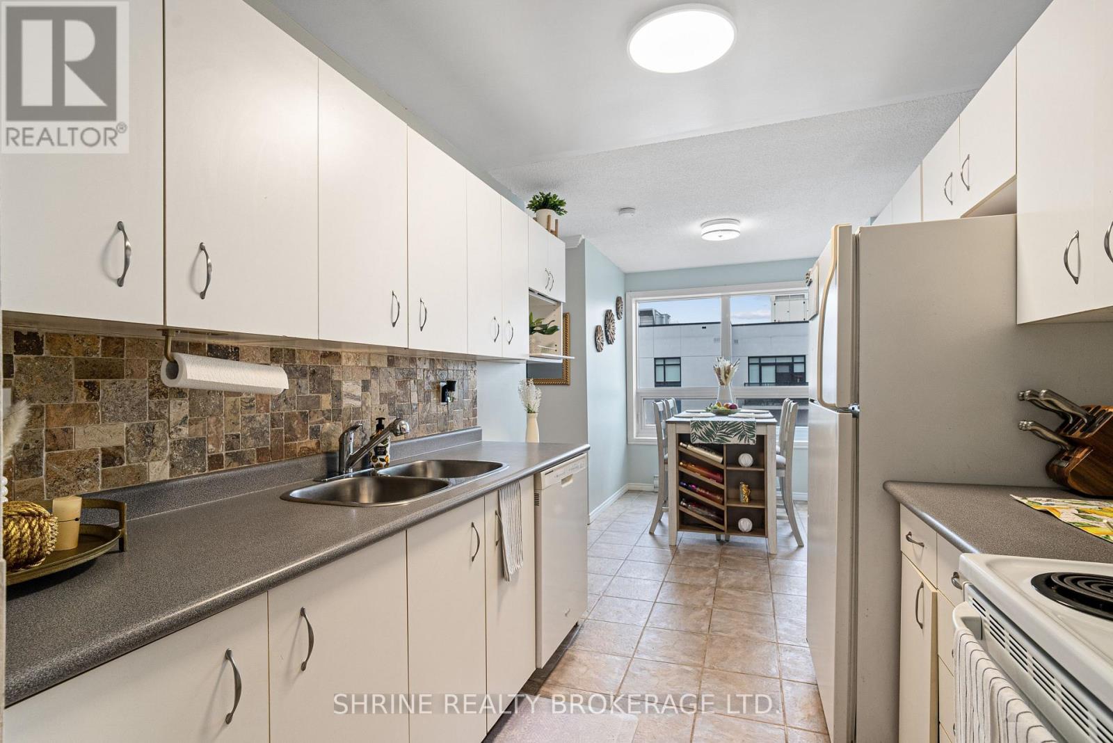 1007 - 95 Baseline Road W, London South, Ontario  N6J 4X3 - Photo 14 - X12566950