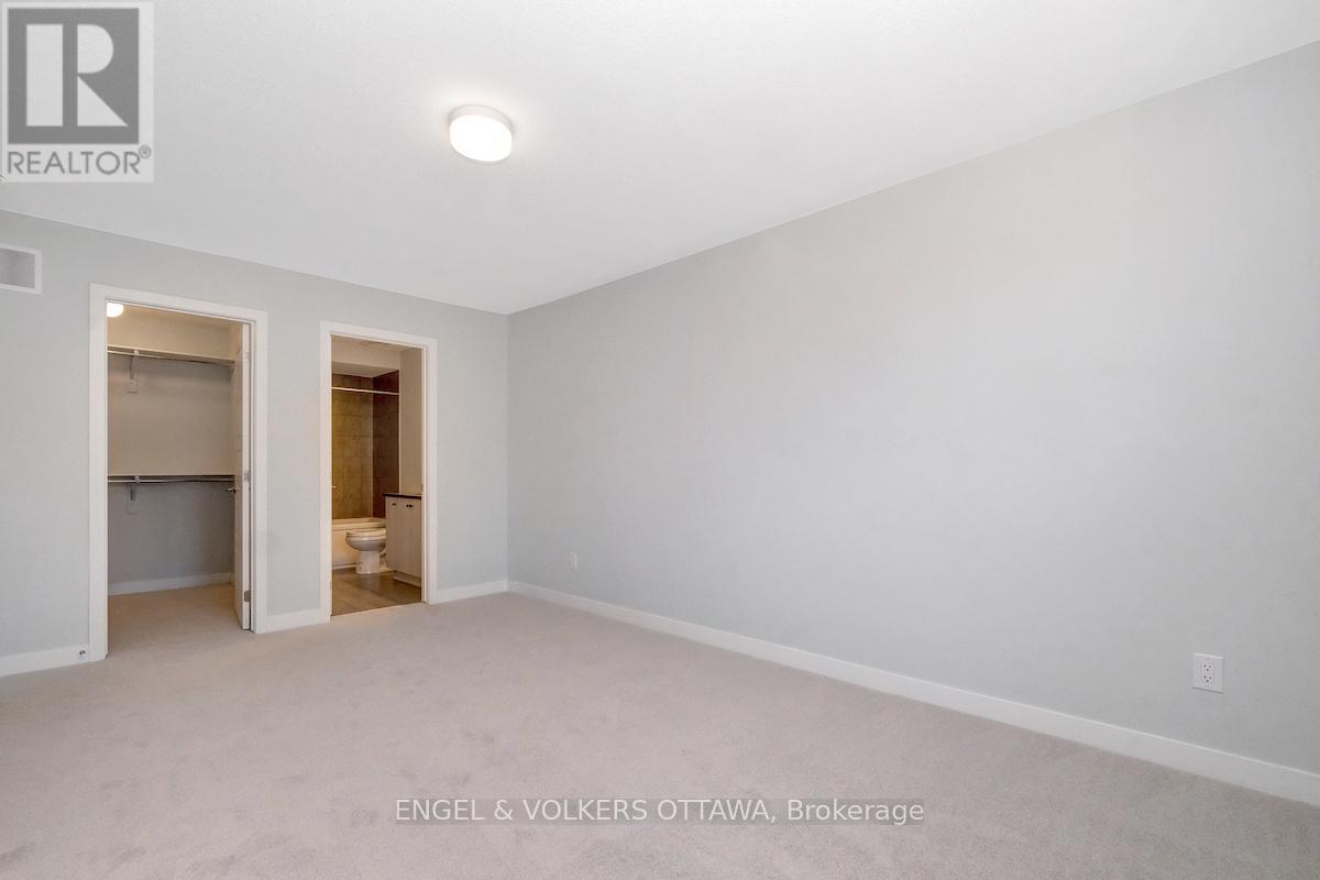 371 Crossway Terrace, Ottawa, Ontario  K2S 2Z2 - Photo 27 - X12566854