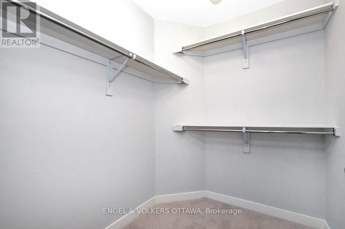 371 Crossway Terrace, Ottawa, Ontario  K2S 2Z2 - Photo 29 - X12566854