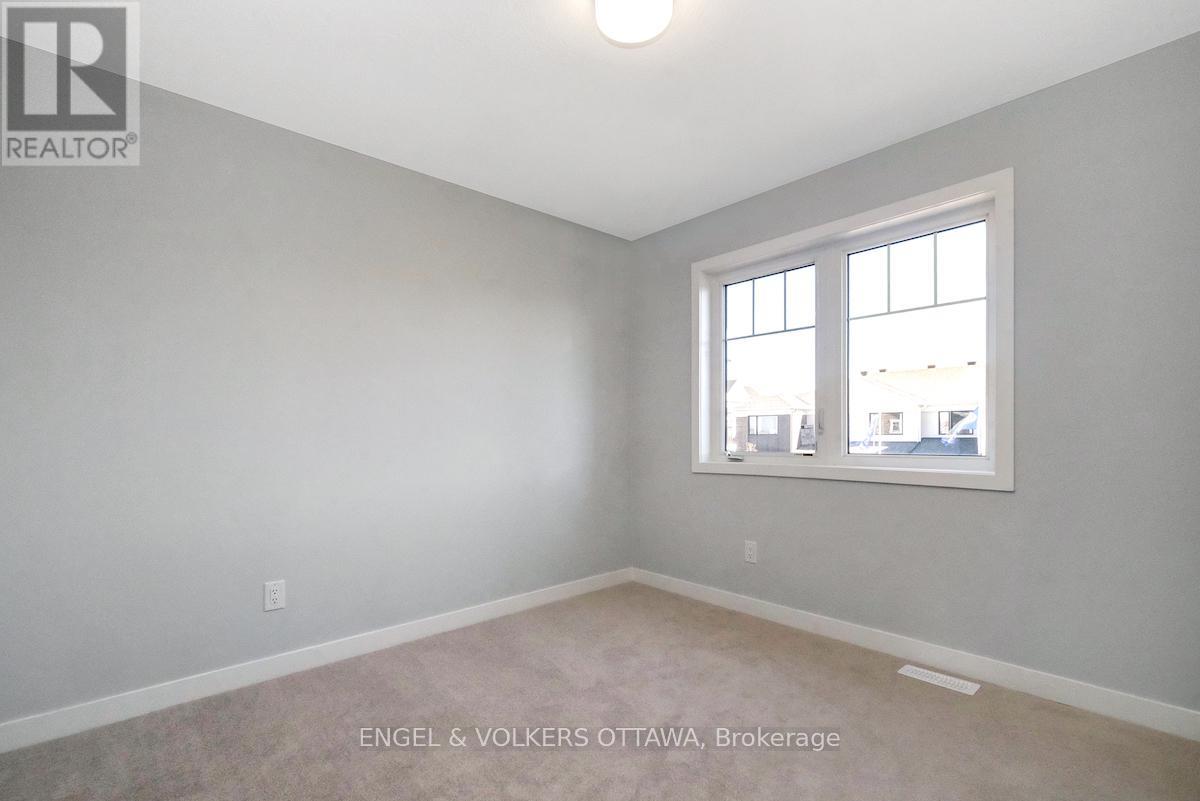 371 Crossway Terrace, Ottawa, Ontario  K2S 2Z2 - Photo 30 - X12566854