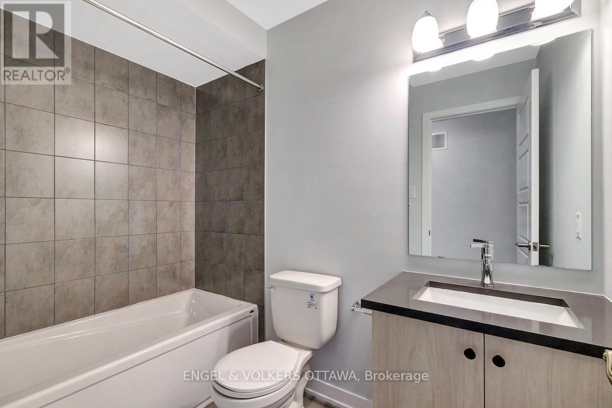 371 Crossway Terrace, Ottawa, Ontario  K2S 2Z2 - Photo 34 - X12566854