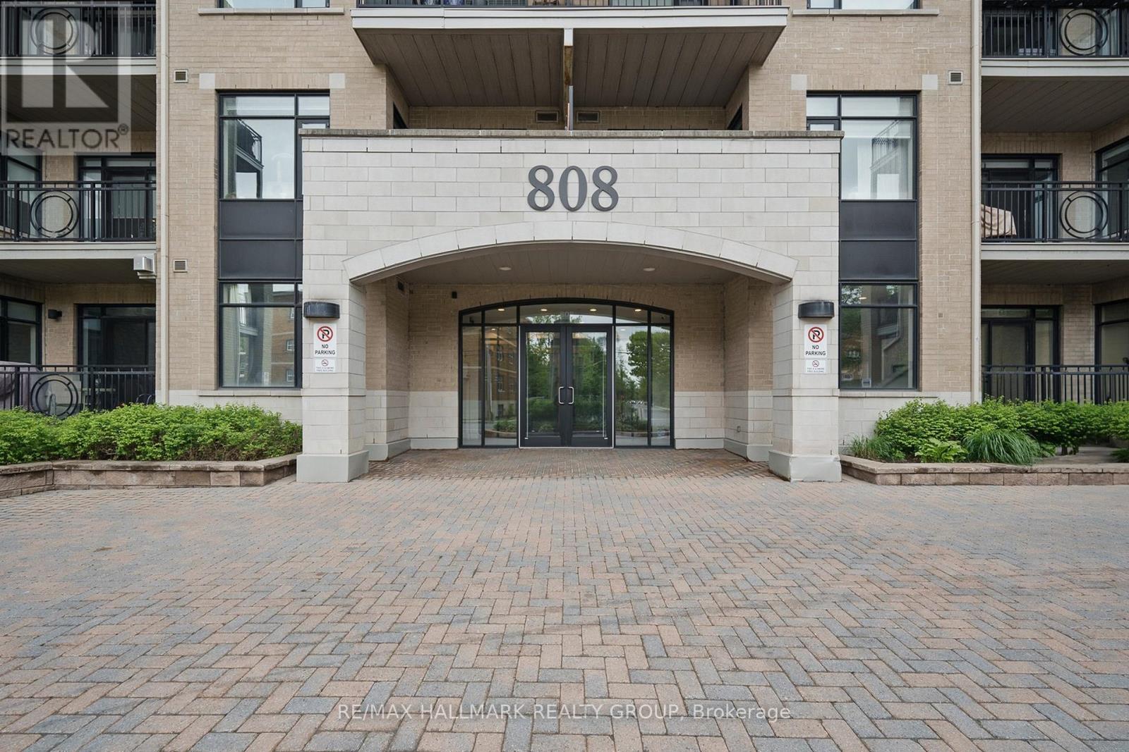 Ph7 - 808 Bronson Avenue, Ottawa, Ontario  K1S 5A4 - Photo 2 - X12566956