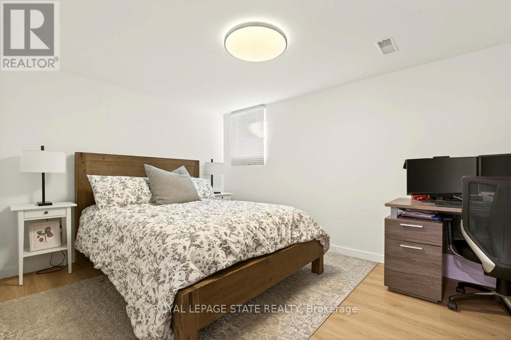 7 Prince Charles Drive, St. Catharines, Ontario  L2N 3Y4 - Photo 37 - X12566672