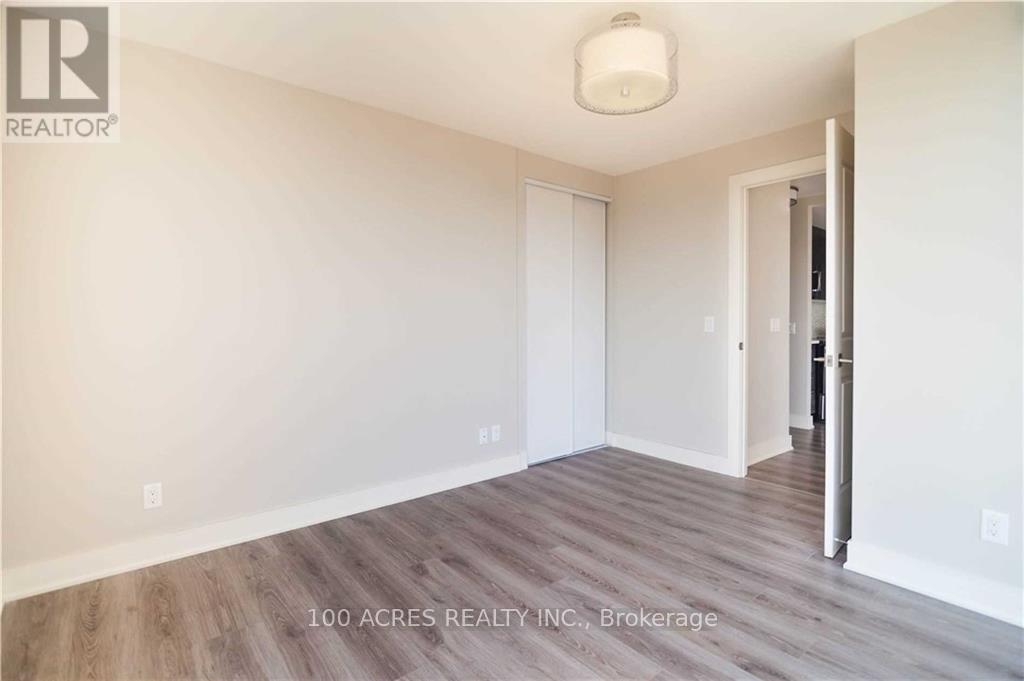 1101 - 150 Main Street W, Hamilton, Ontario  L8P 1H8 - Photo 18 - X12566744